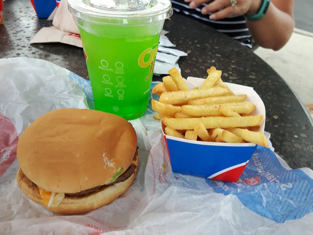 Dairy Queen | 69 Dalton Ave, Kingston, ON K7K 6C2, Canada | Phone: (613) 544-9219