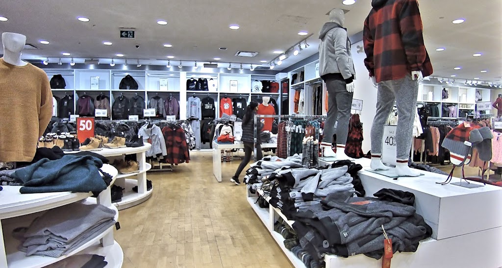 Urban Planet | 1800 Sheppard Ave E Unit #1036, North York, ON M2J 5A7, Canada | Phone: (416) 499-1237