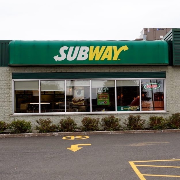 Restaurant SUBWAY | 121 Boulevard Laurier, Laurier-Station, QC G0S 1N0, Canada | Phone: (418) 728-4444