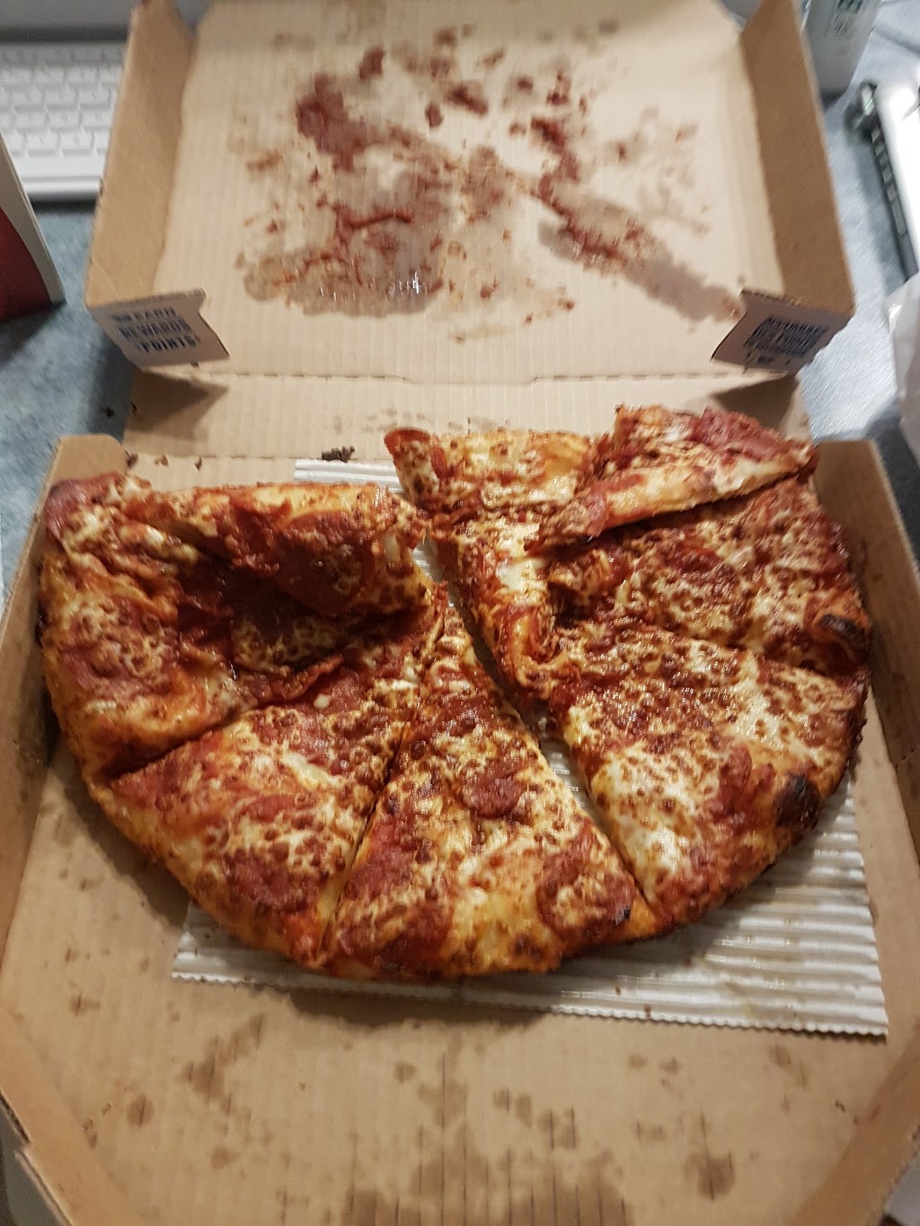 Dominos | 12424 Symons Valley Rd NW Unit #7, Calgary, AB T3P 0A3, Canada | Phone: (403) 264-3031