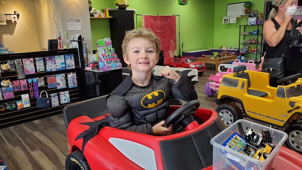 Lil Rascals Cuts For Kids | 695 Plains Rd E, Burlington, ON L7T 2E8, Canada | Phone: (289) 302-1939