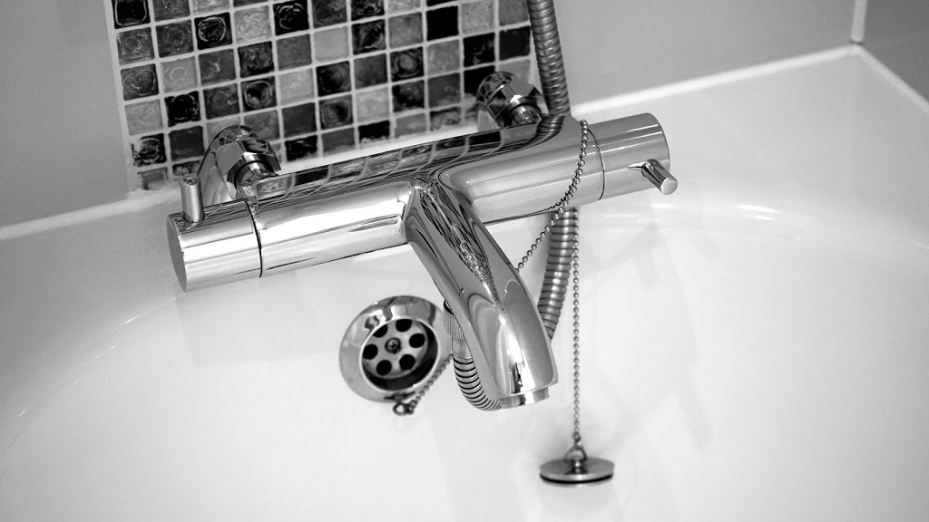 Lakeshore Aqueduct Plumbers - Drain, Waterproofing | 965 Lakeshore Rd W, Mississauga, ON L5H 4H7, Canada | Phone: (647) 951-2847