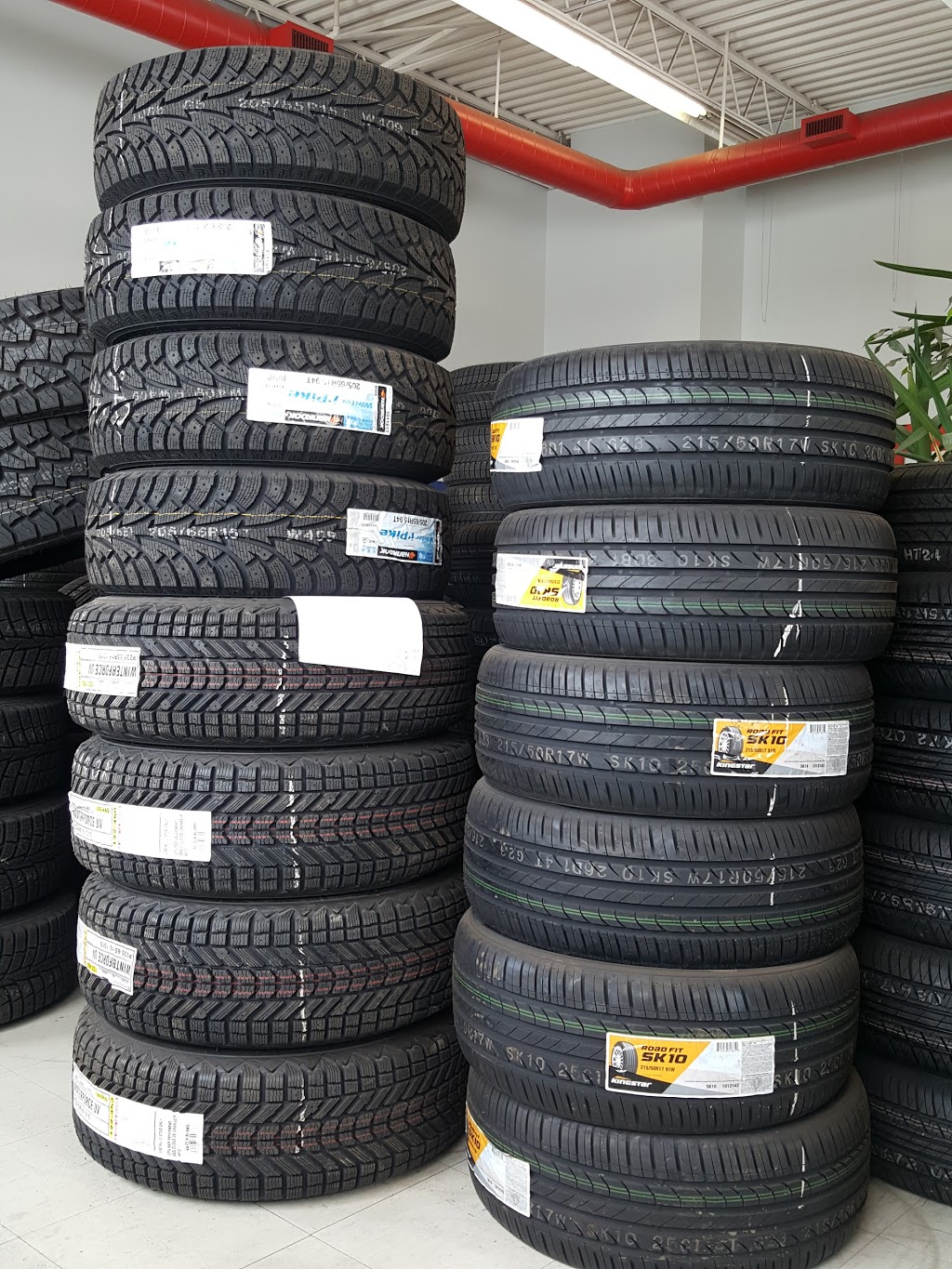 Franks Tire Service Of Hamilton Limited | 1890 Barton St E, Hamilton, ON L8H 2Y6, Canada | Phone: (905) 547-6751