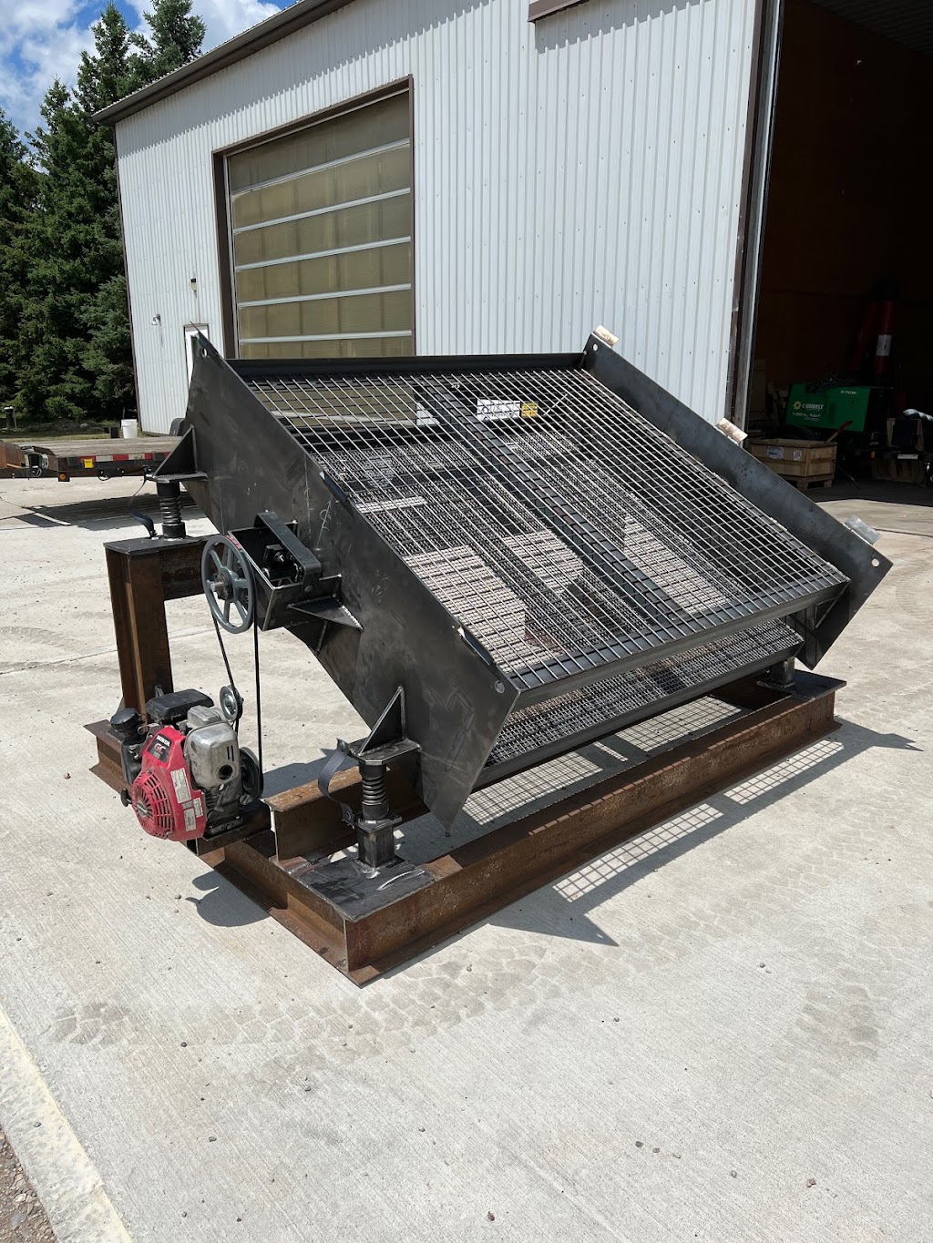 Fuze Fabrication & Welding Inc. | 3877 Road 111, Stratford, ON N5A 6S5, Canada | Phone: (519) 275-1098
