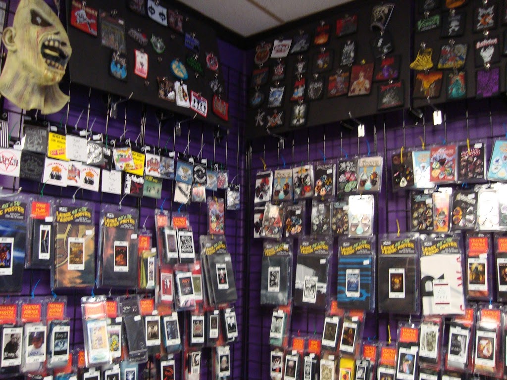 FanFare | 9145 Commercial St, New Minas, NS B4N 3E6, Canada | Phone: (902) 365-8180