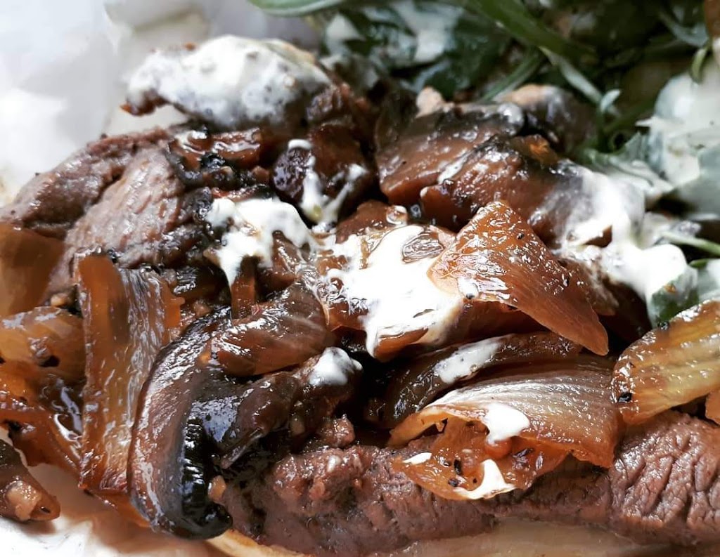 Street Eats | ON-10, Dundalk, ON N0C 1B0, Canada | Phone: (705) 828-2246