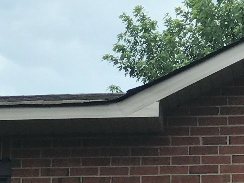 Arcamm Roofing, Insulation & Eavestrough | 11 Sorrento Dr, Richmond Hill, ON L5M 4Z4, Canada | Phone: (905) 955-7663