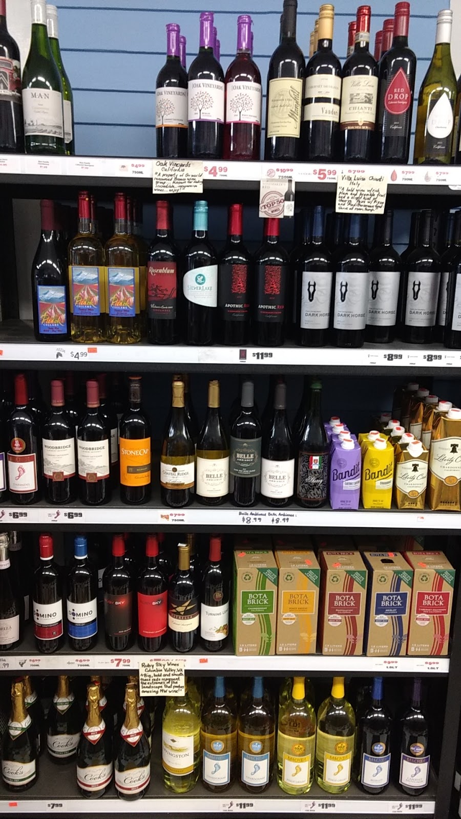 Bensons Country Market | 2254 Douglas Rd, Ferndale, WA 98248, USA | Phone: (360) 312-8741