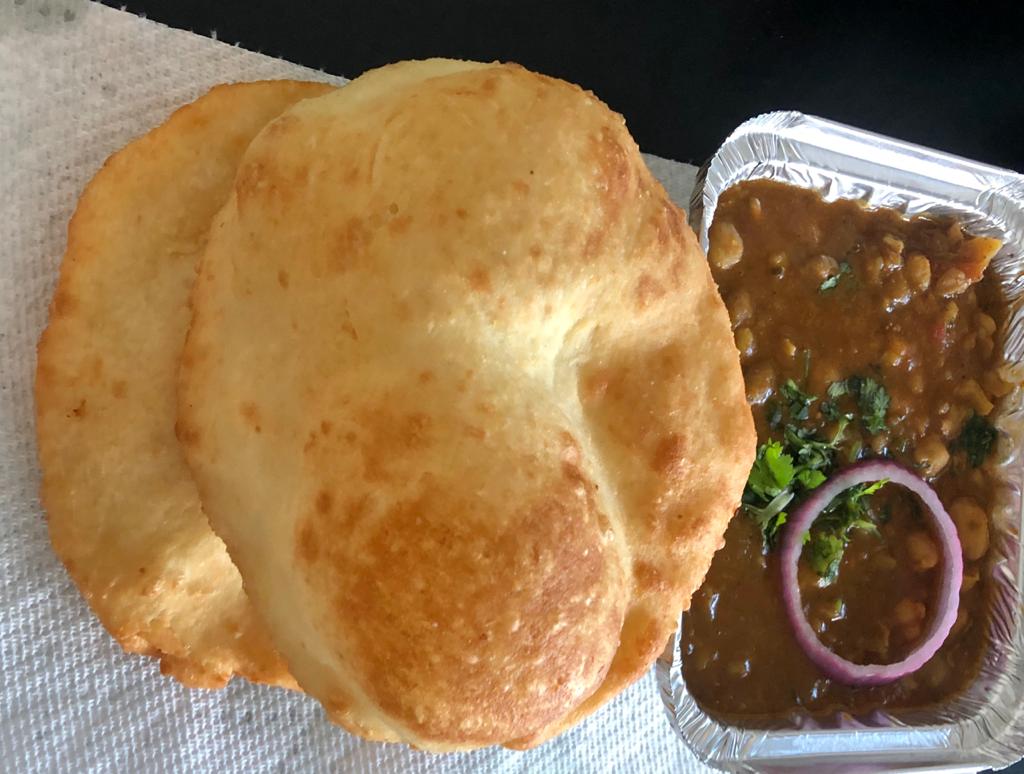 The Shrutis Kitchen | 15 Waterbow Trl, Kitchener, ON N2A 0K6, Canada | Phone: (647) 836-5006