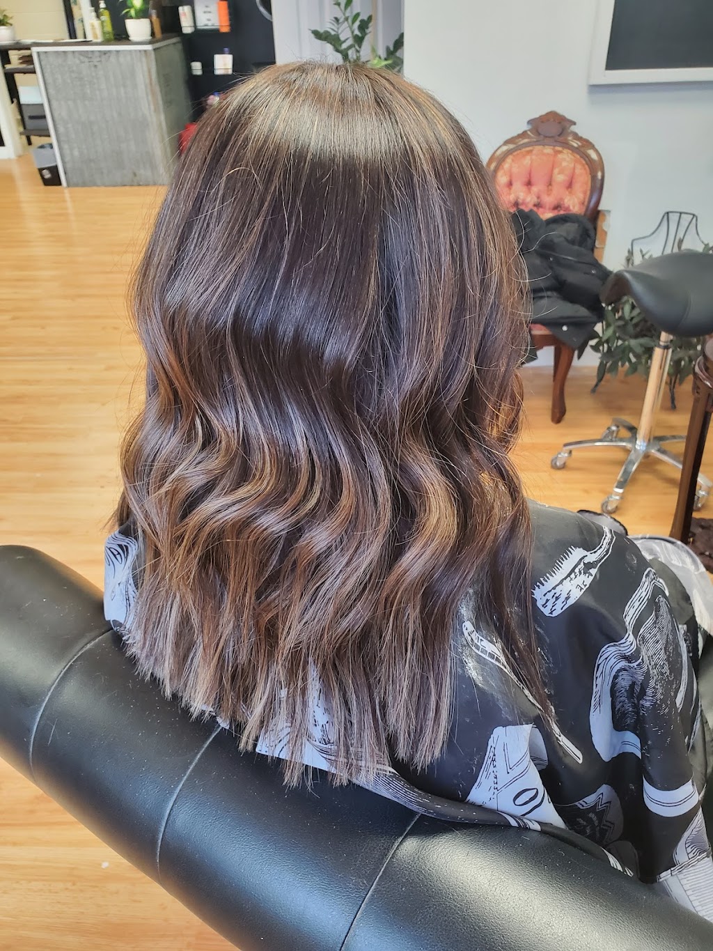 Hair by Kimm | 290 Dundas St W, Trenton, ON K8V 3R9, Canada | Phone: (343) 889-1268