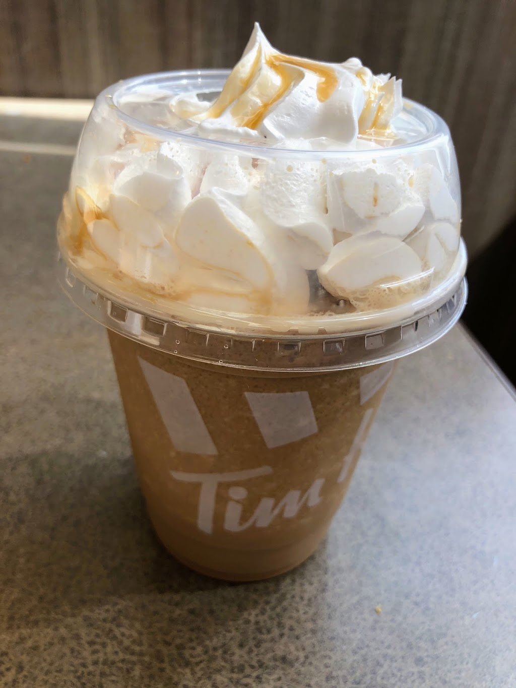 Tim Hortons | 489 Boulevard des Laurentides, Laval, QC H7G 2V2, Canada | Phone: (450) 669-9009