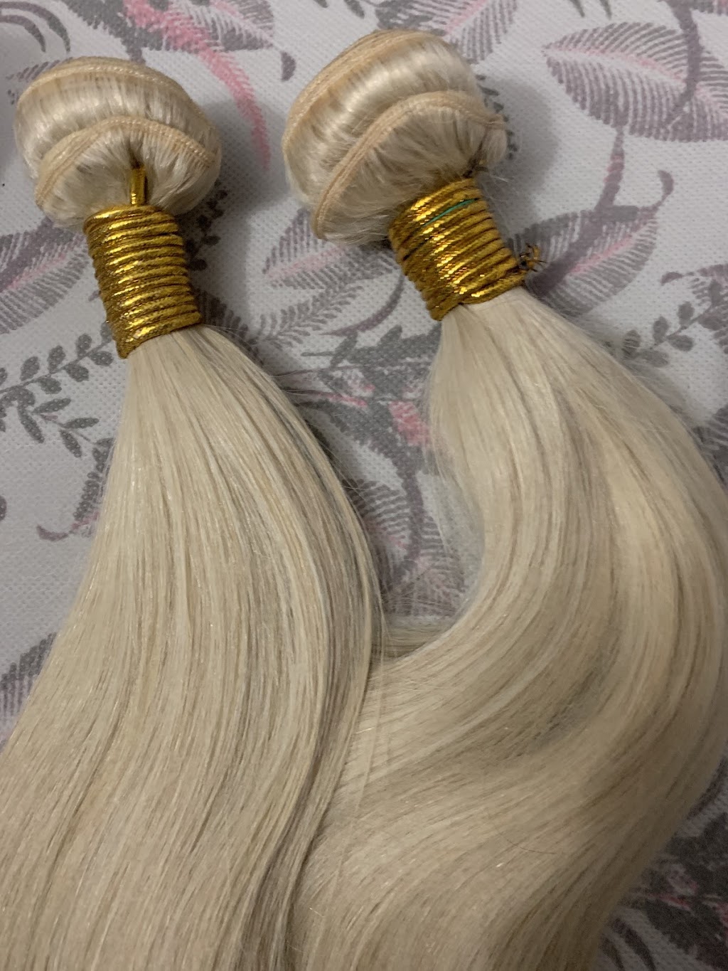 Fabulosa Hair Salon & SPA | Or Heritage Pointe, 4315 Macleod Trail SW, Calgary, AB T2H 2R6, Canada | Phone: (403) 836-8645