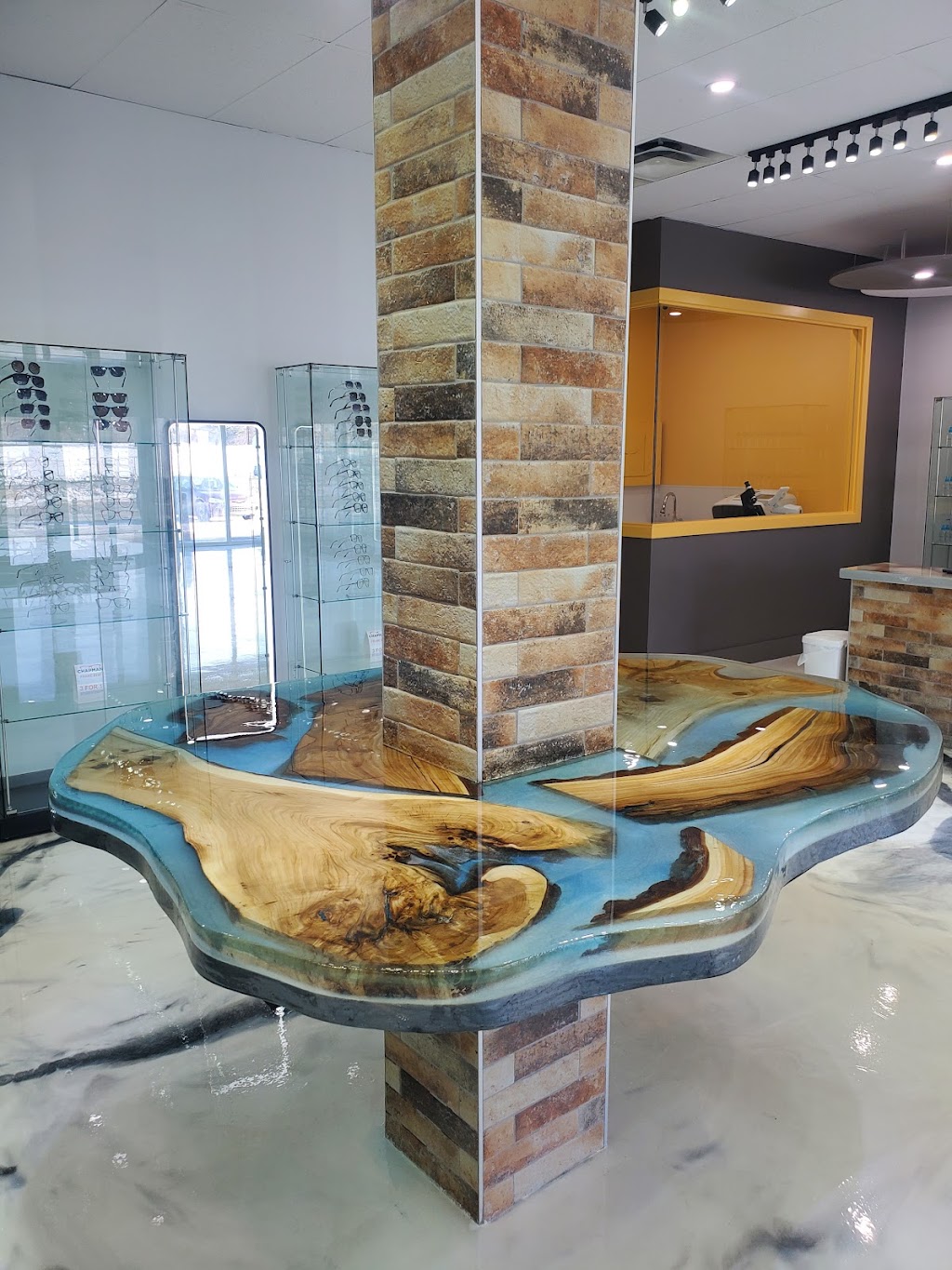 Chapman | 12463 97 St NW, Edmonton, AB T5G 1Z6, Canada | Phone: (780) 250-5025