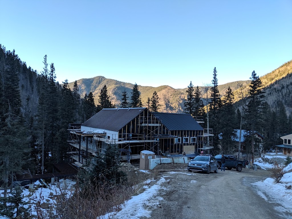 Collective Carpentry | 505 Industrial Rd #2, Invermere, BC V0A 1K0, Canada | Phone: (778) 263-0630