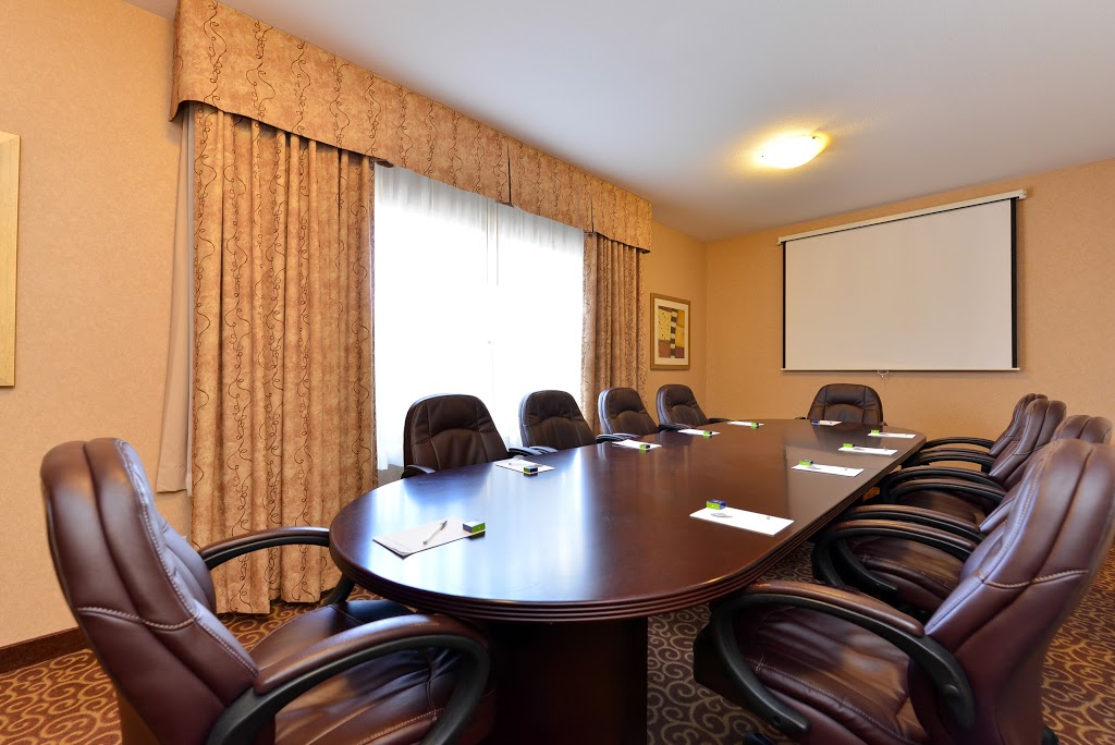Hampton Inn & Suites by Hilton Edmonton International Airport | 3916 84 Ave, Leduc, AB T9E 8M6, Canada | Phone: (780) 980-9775