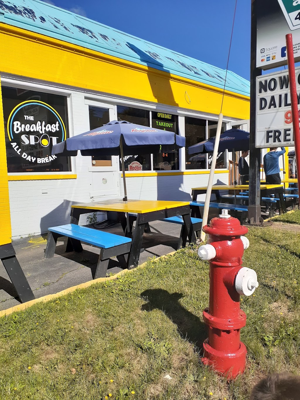 Travellers Inn | 311 Market St, Summerside, PE C1N 1K8, Canada | Phone: (902) 436-9100