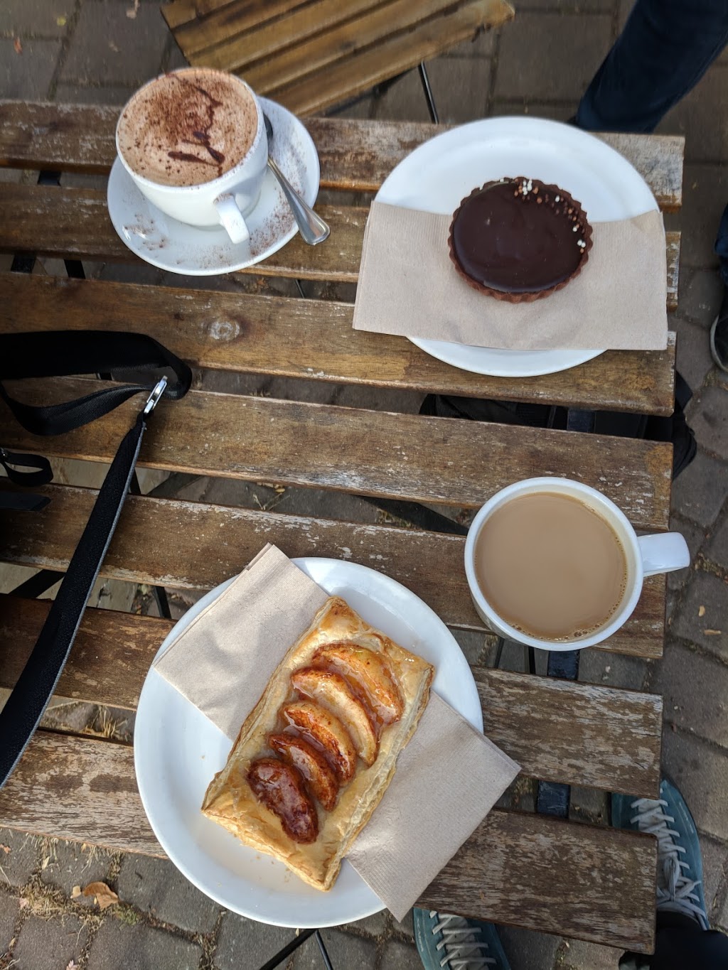 Pure Vanilla Bakery & Cafe | 2590 Cadboro Bay Rd, Victoria, BC V8R 5J2, Canada | Phone: (250) 592-2896