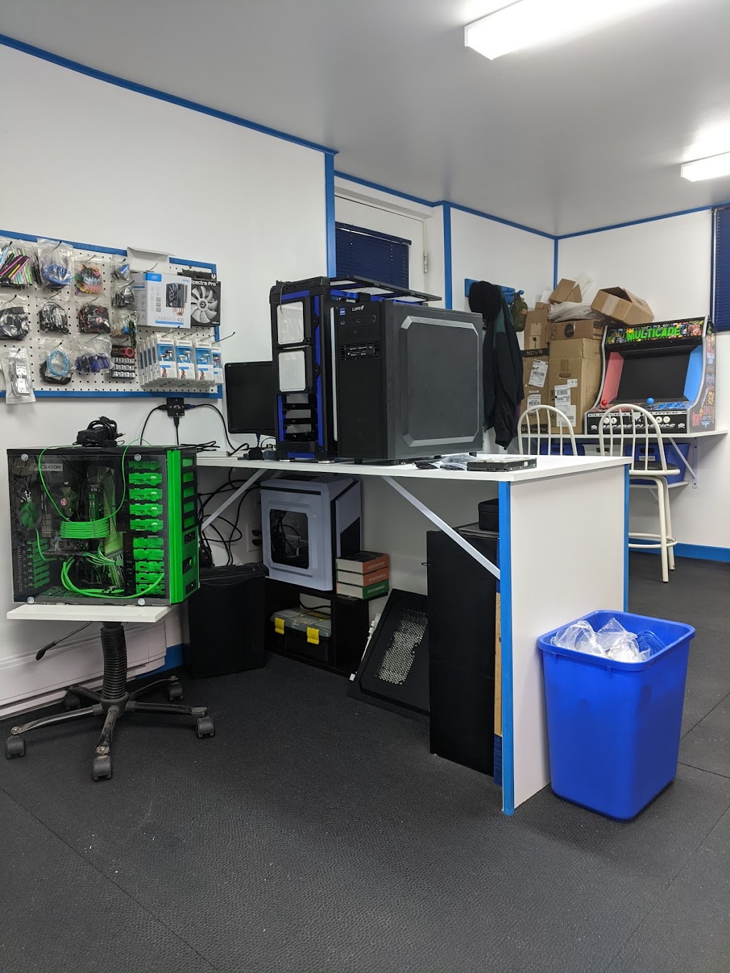 Informatique Quebec-Hitech | 70 Rue St Émilien, Saint-Alexis-des-Monts, QC J0K 1V0, Canada | Phone: (819) 690-6222