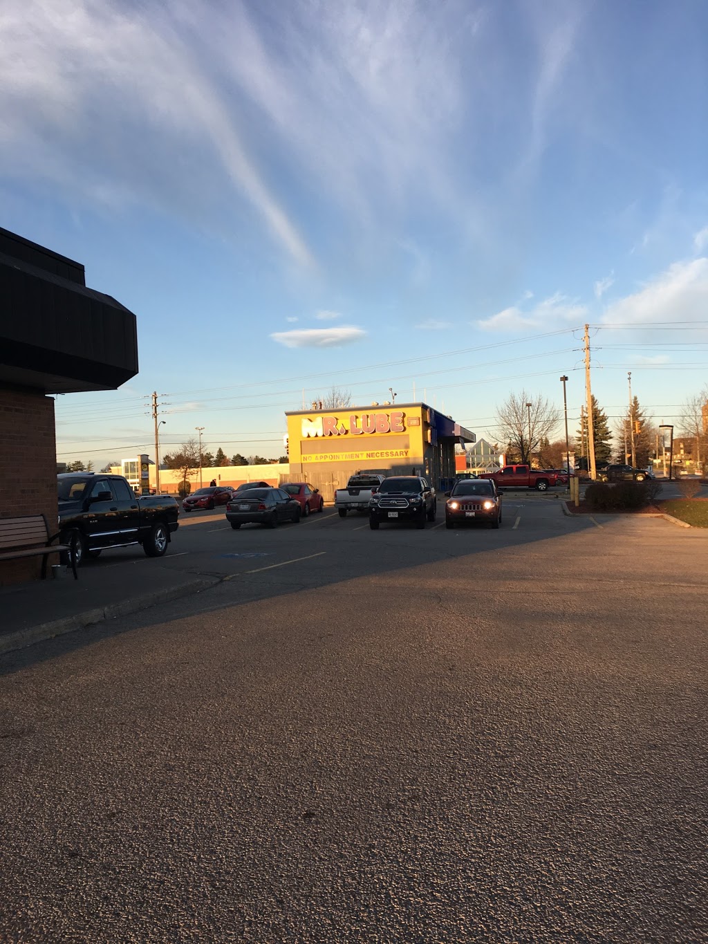 Mr. Lube | 120 Silvercreek Pkwy N, Guelph, ON N1H 7P7, Canada | Phone: (519) 824-4220