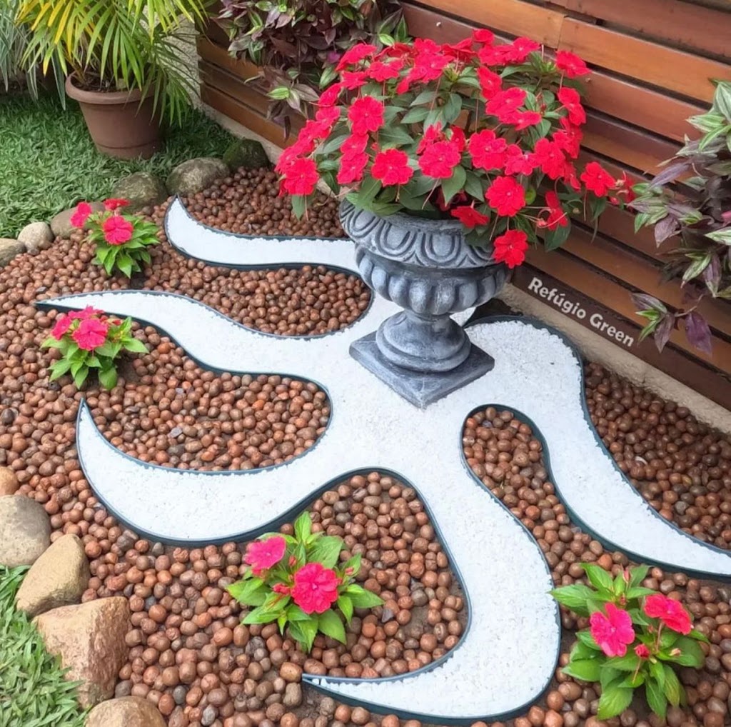 Green Landscaping | 330 Rue Mondoux, Gatineau, QC J8P 5X6, Canada | Phone: (819) 904-0658