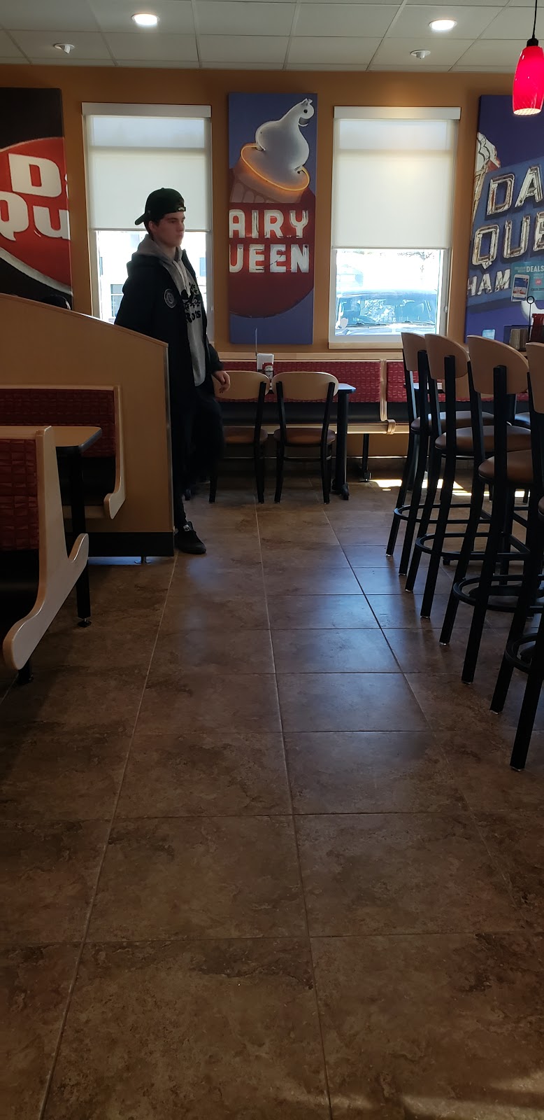 Dairy Queen Grill & Chill | 3286 Highway #2, Fall River, NS B2T 1J5, Canada | Phone: (902) 860-3618