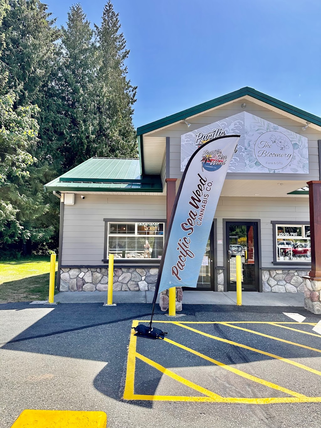 Pacific Sea Weed Cannabis Co. | Glenmore Rd #2207-C, Campbell River, BC V9H 1E1, Canada | Phone: (778) 420-0420