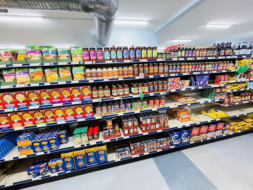 Crossroads Grocery | 274 Carlton Ave, Somerset, MB R0G 2L0, Canada | Phone: (204) 744-2091