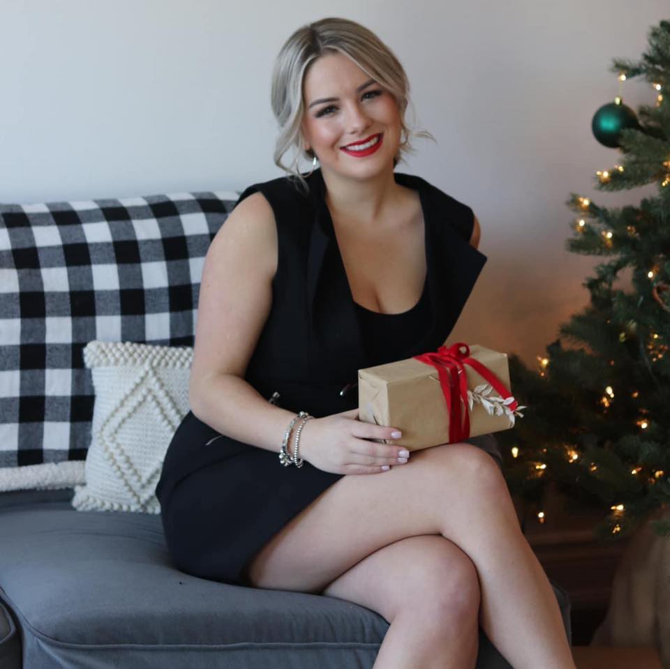 Taylor Durisin at Re/Max Realtron TurnKey | 1140 Stellar Dr, Newmarket, ON L3Y 7E3, Canada | Phone: (289) 383-6431