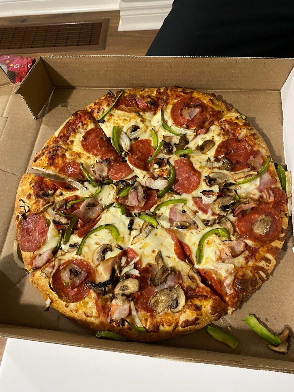 Formerly Tonys | 169 Queen St, Lindsay, ON K9V 1H5, Canada | Phone: (705) 878-8188
