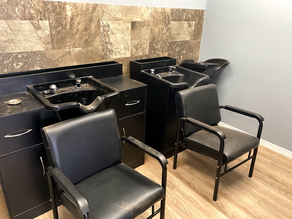 Nappys Hair Studio | 2199 Midland Ave #6, Scarborough, ON M1P 5H8, Canada | Phone: (416) 502-0443