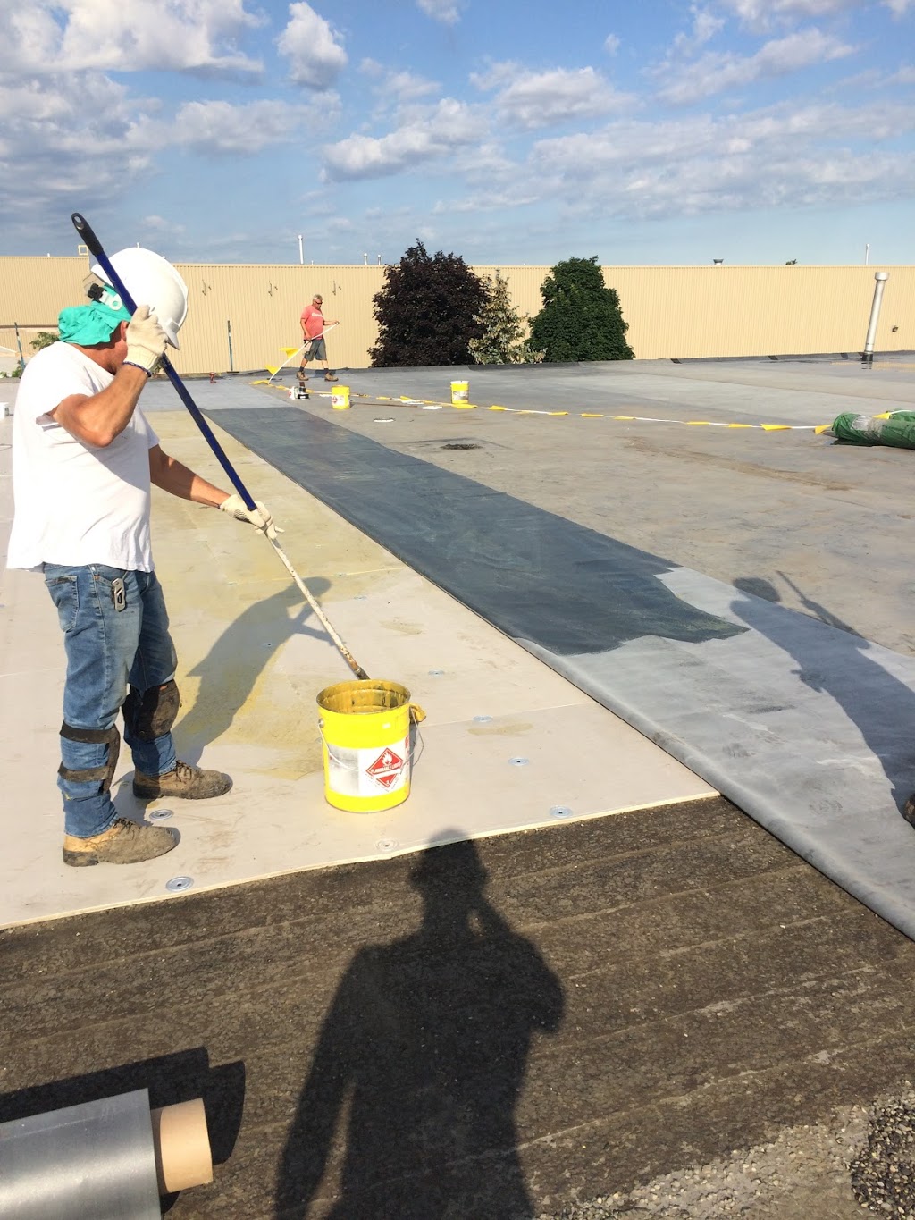 Tarcom Roofing Inc | 41 N Alarton St, Mississauga, ON L4T 1J9, Canada | Phone: (647) 782-8678