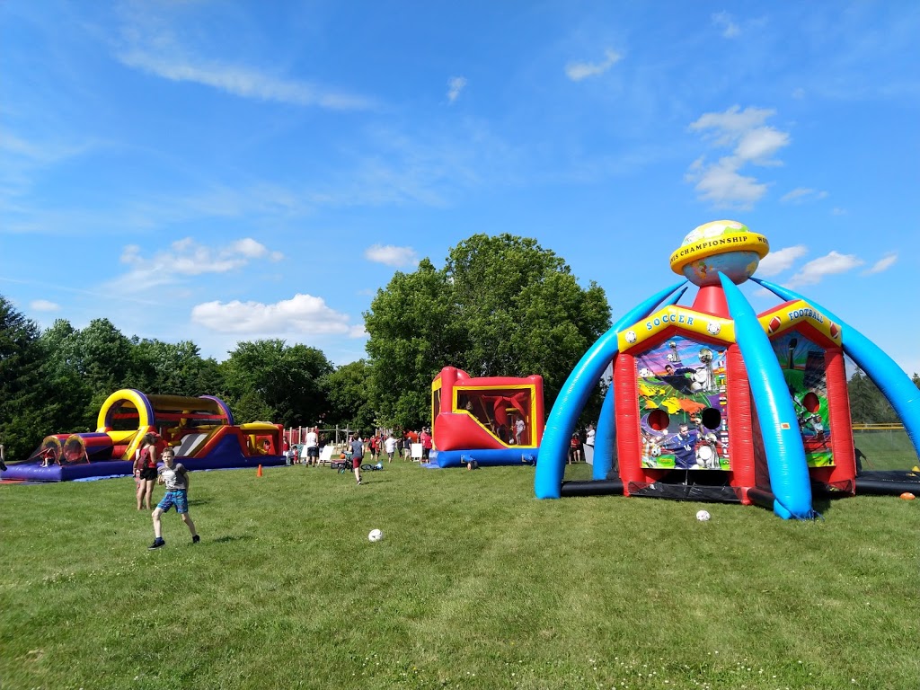 Munster Community Centre | 58 Dogwood Dr, Ashton, ON K0A 1B0, Canada | Phone: (613) 444-0150