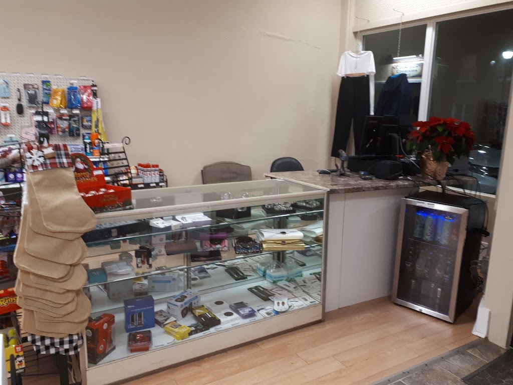 Royers Department Store | 77 Huron St, Ripley, ON N0G 2R0, Canada | Phone: (289) 698-7400