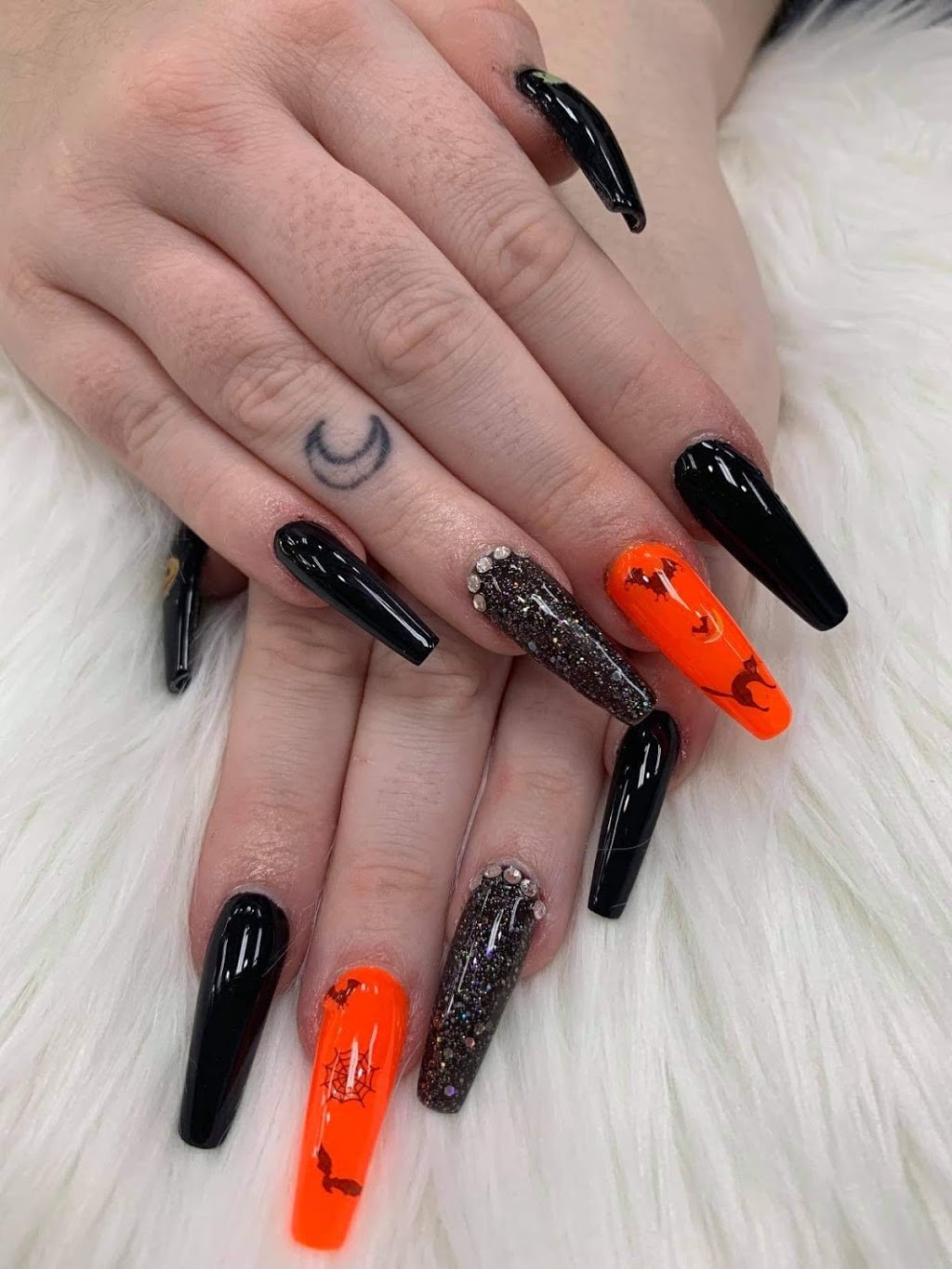 Chrysalis Nails and Spa | 50 Taunton Rd E Unit #4B, Oshawa, ON L1G 3T7, Canada | Phone: (289) 240-5440