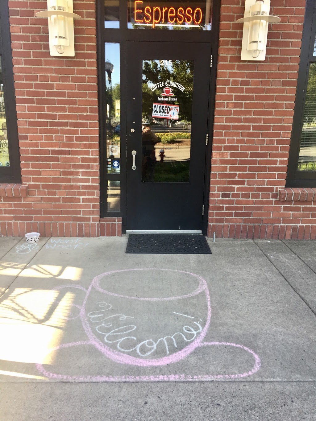Coffee Junction | 401 Harris Ave, Bellingham, WA 98225, USA | Phone: (360) 733-3172