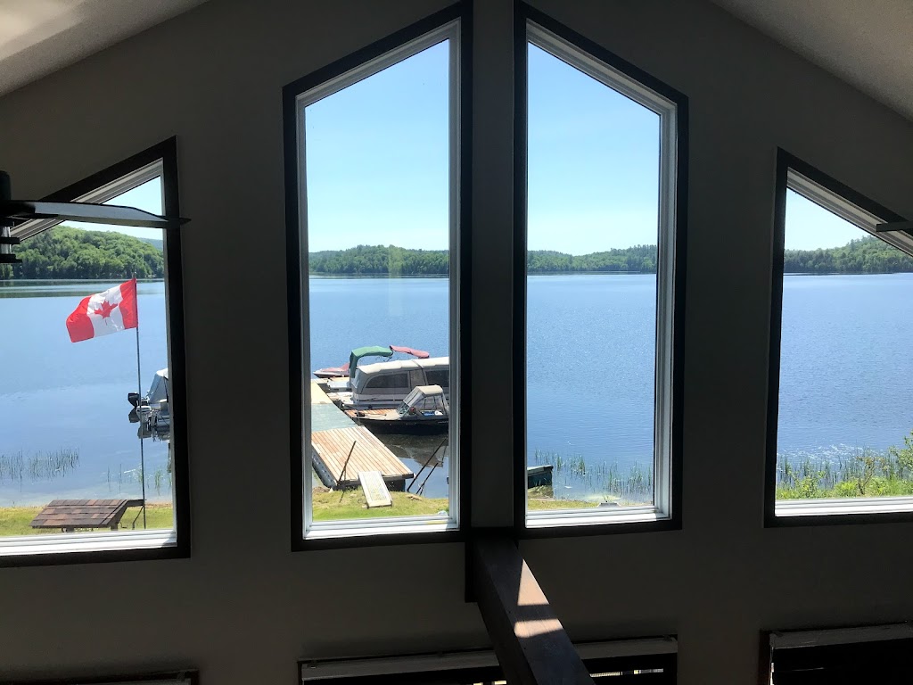 Chalet de la Marina | 411 QC-307, Val-des-Bois, QC J0X 3C0, Canada | Phone: (819) 968-6008