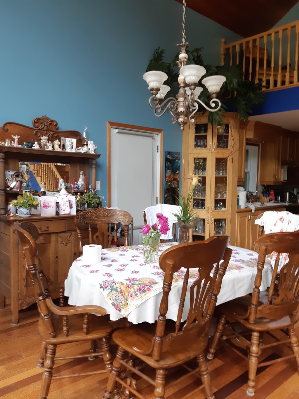 Le Gite A Margot | 20 Rue de Chambly, Bromont, QC J2L 3J9, Canada | Phone: (450) 919-1242