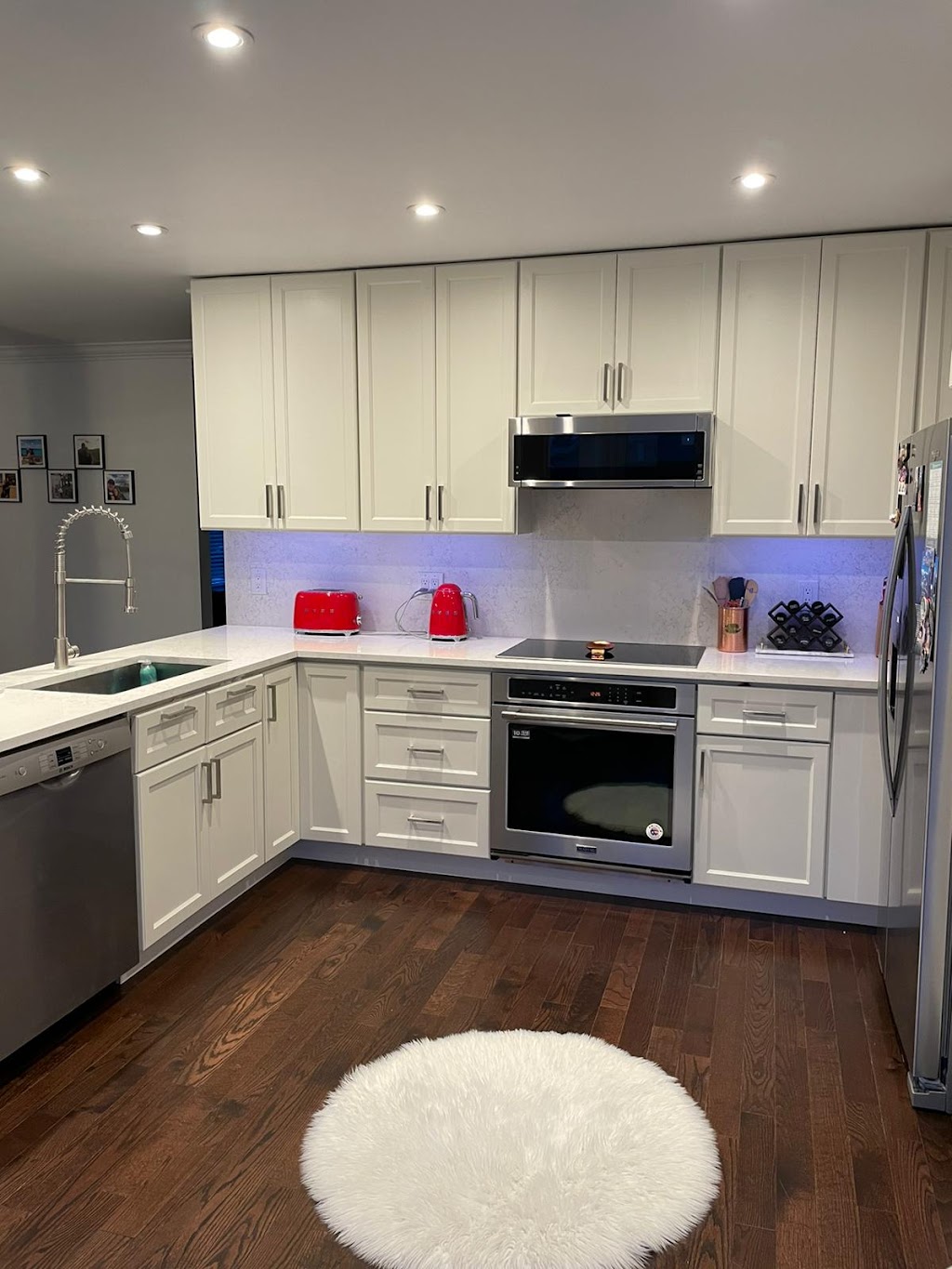 Kuccina Design | 6655 Boul Henri-Bourassa O, Saint-Laurent, QC H4R 1E1, Canada | Phone: (514) 335-6667