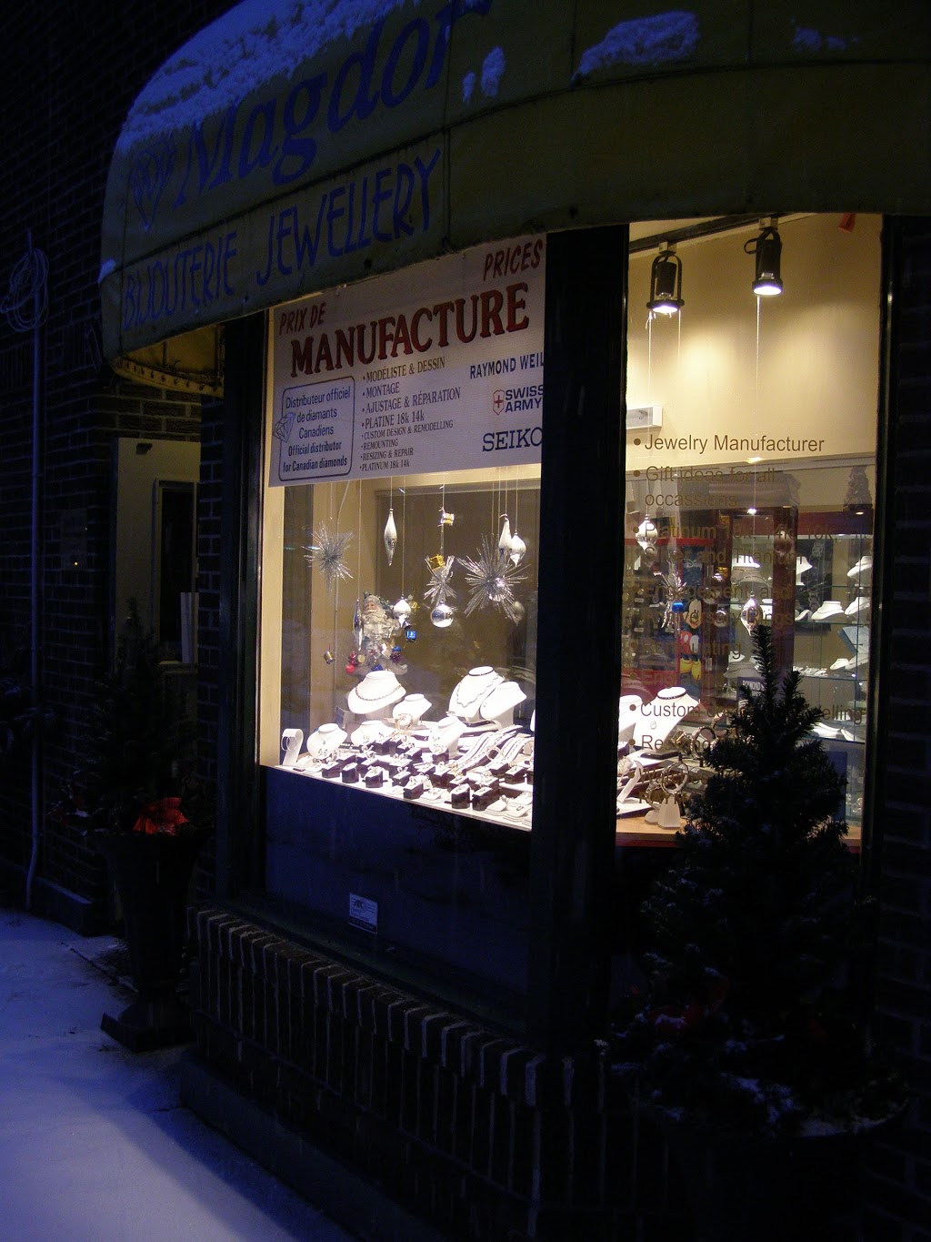 Magdor Joaillier Diamantaire | 484 Boulevard Beaconsfield, Beaconsfield, QC H9W 4C4, Canada | Phone: (514) 694-3395