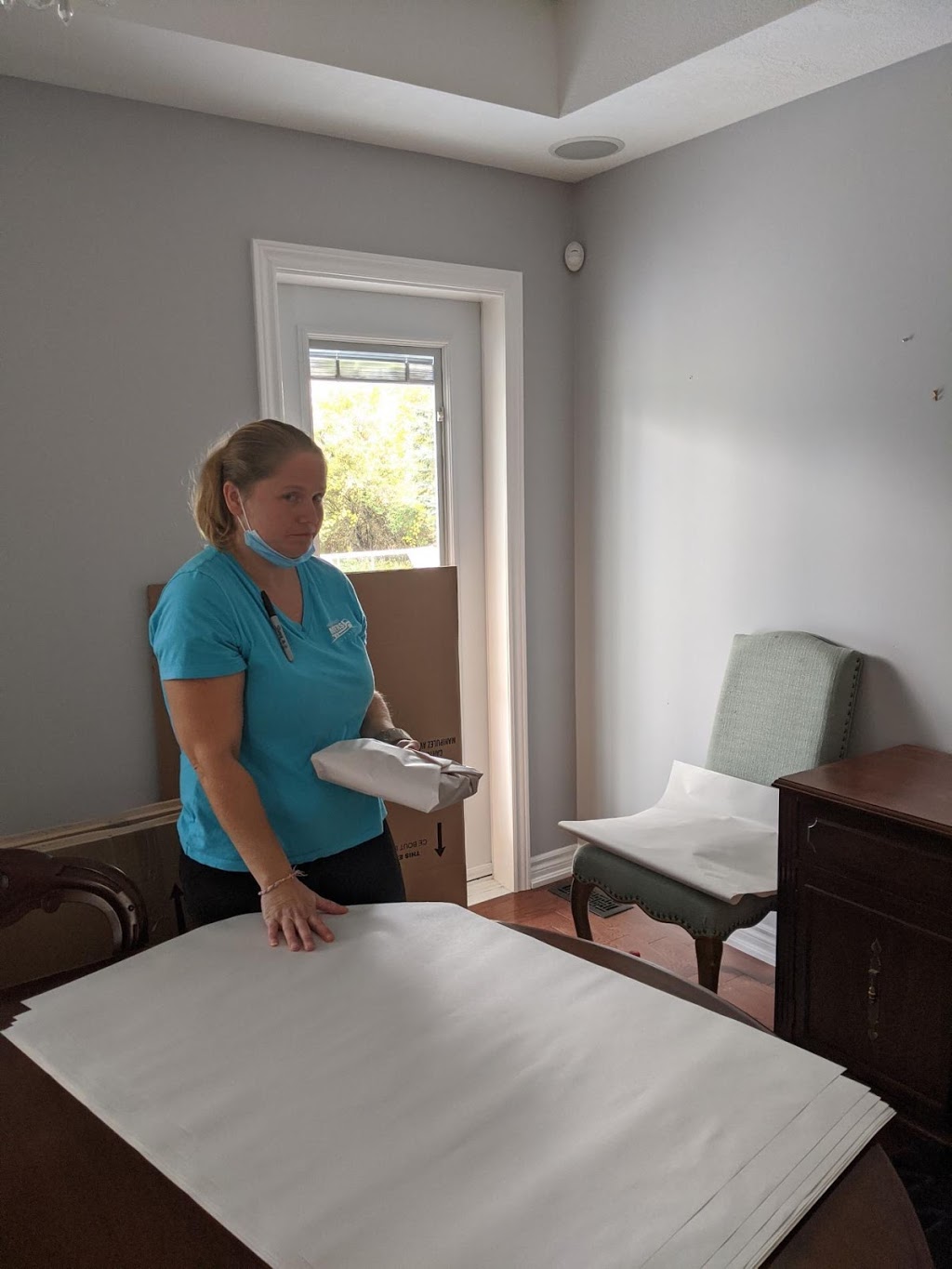 Helping Hands Movers | 64 Remmington St, Bowmanville, ON L1C 5R1, Canada | Phone: (905) 431-9954