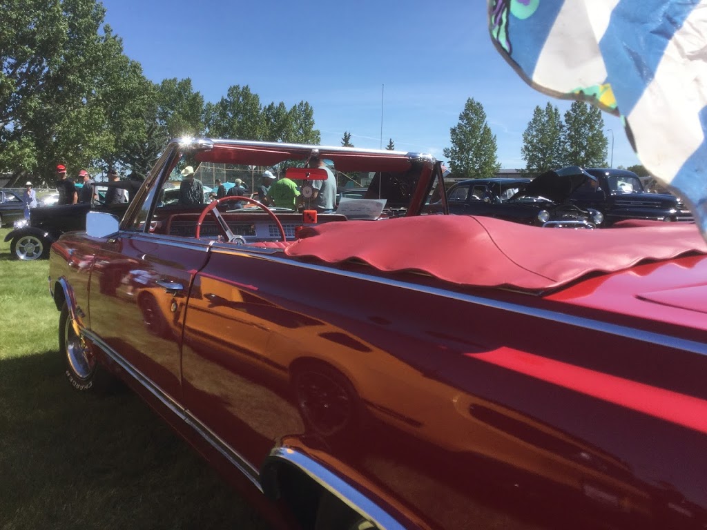 Sieben’s RV and Auto repair facility | 2409 21 Ave, Nanton, AB T0L 1R0, Canada | Phone: (403) 646-2739