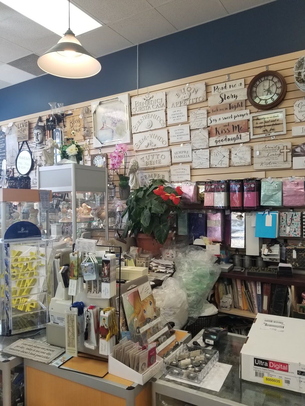 Salvos Gifts | 1508 Upper James St, Hamilton, ON L9B 1K3, Canada | Phone: (905) 575-6952