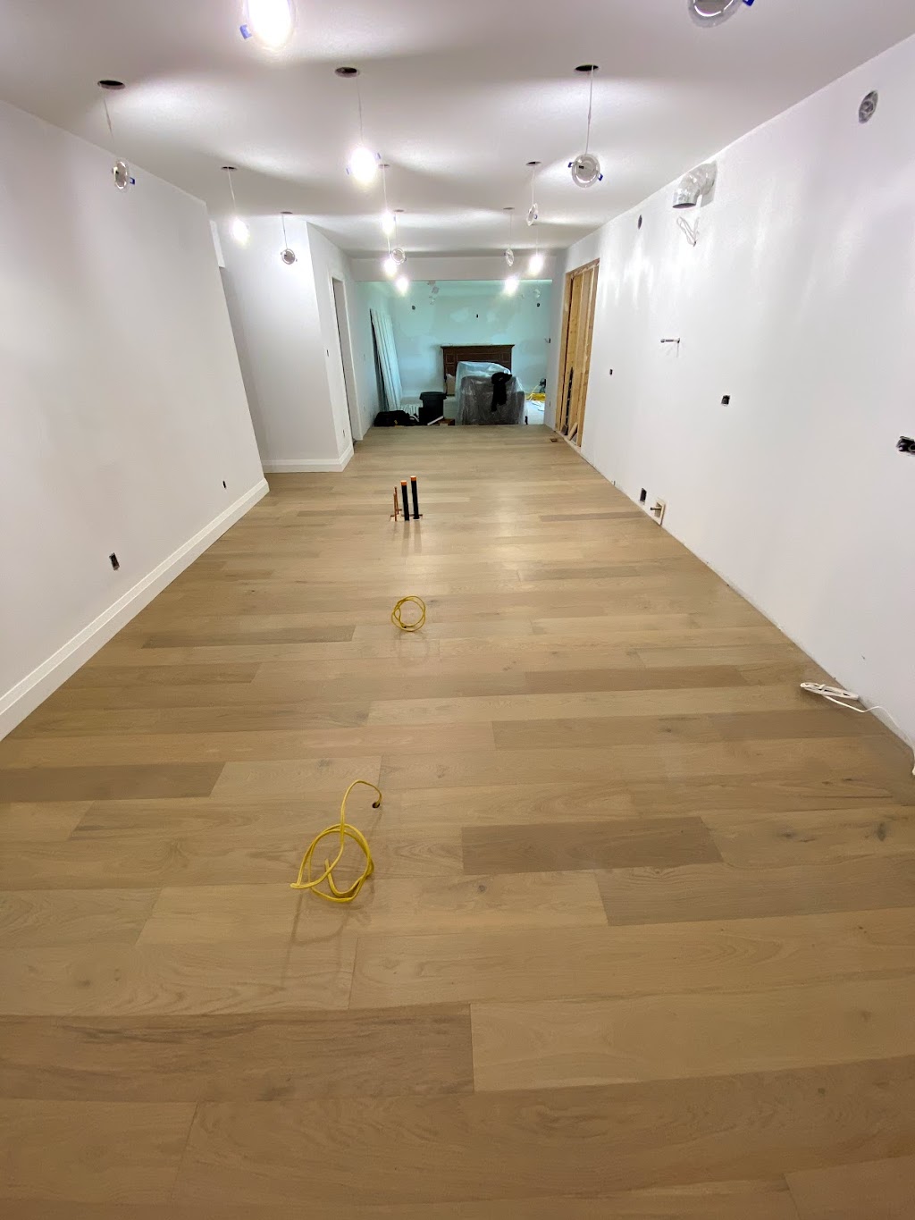 Ferreira Flooring | Garth and Stonechurch, Hamilton, ON L9C 7P1, Canada | Phone: (905) 518-2198