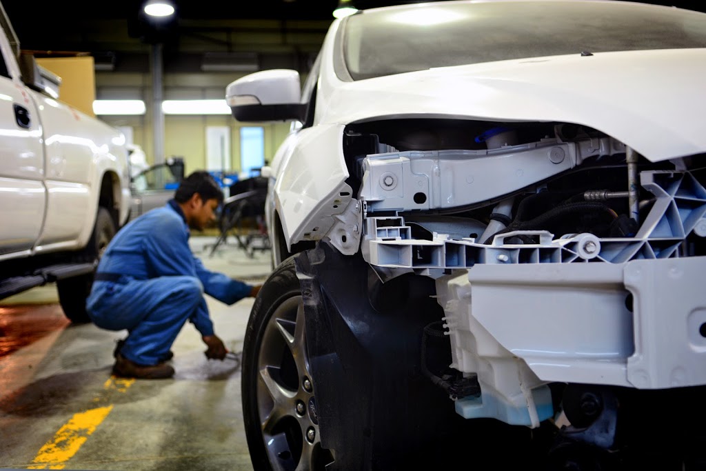 Merlin Auto Body | 3750 Idylwyld Dr N, Saskatoon, SK S7L 6G3, Canada | Phone: (306) 931-3717