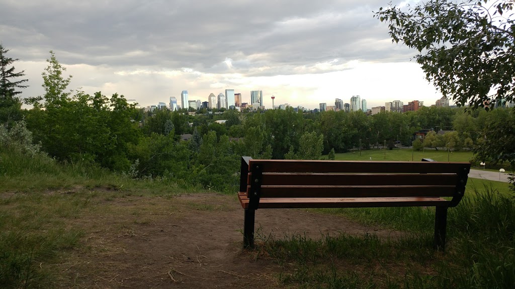 Elbow Park Off-leash Area | 3617 8 St SW, Calgary, AB T2T 3A8, Canada