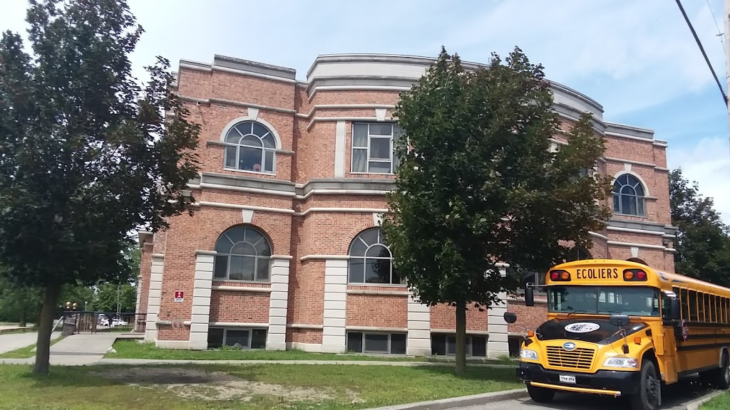 Académie des Jeunes Filles | 251 Rue Beth-Halevy, Boisbriand, QC J7E 4H4, Canada | Phone: (450) 419-8881