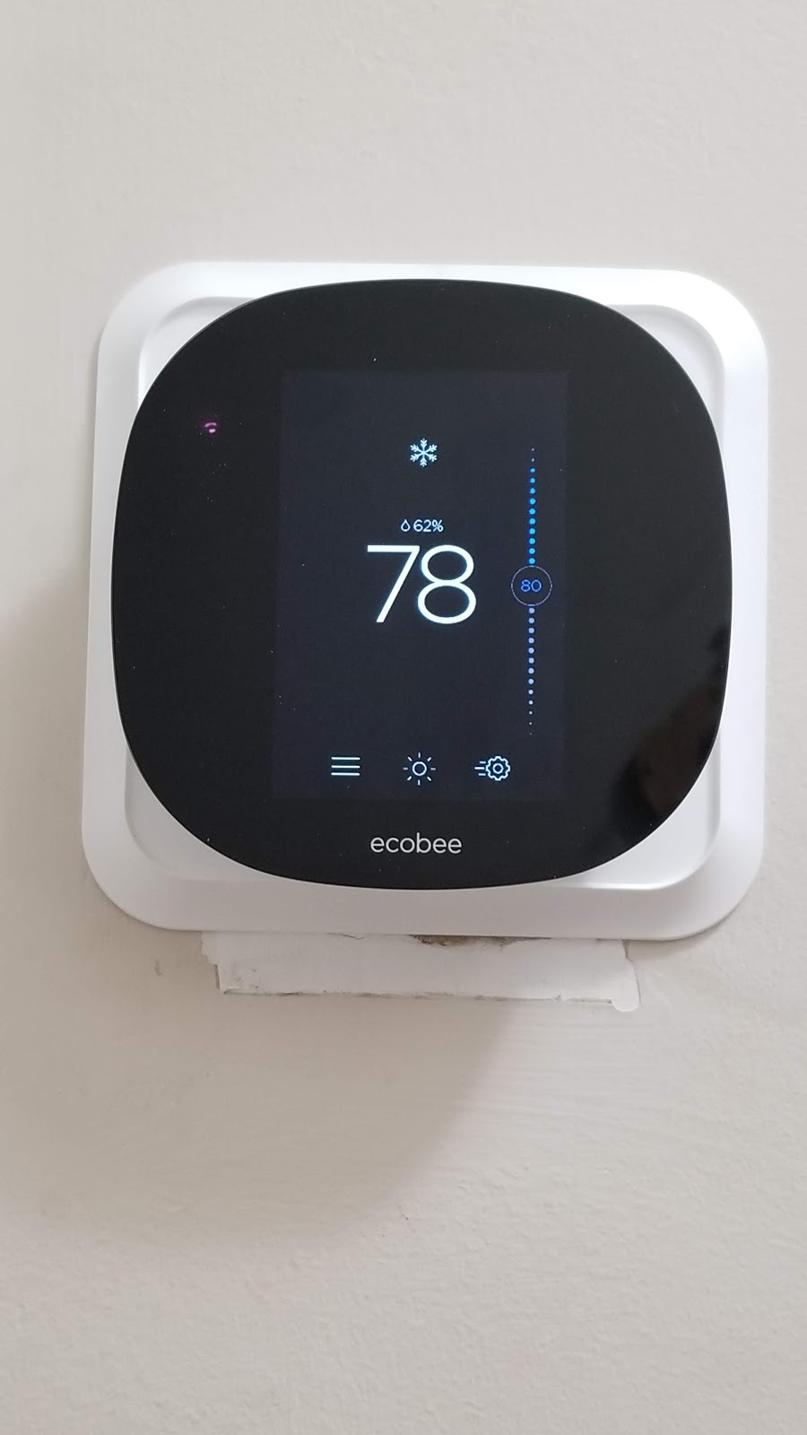 ecobee | point of interest | 25 Dockside Dr Suite 700, Toronto, ON M5A 0B5, Canada | 8779326233 OR +1 877-932-6233