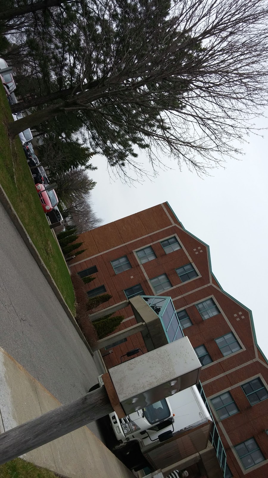 Vigi Sante Ltee | 197 Rue Thornhill, Dollard-des-Ormeaux, QC H9B 3H8, Canada | Phone: (514) 684-0930