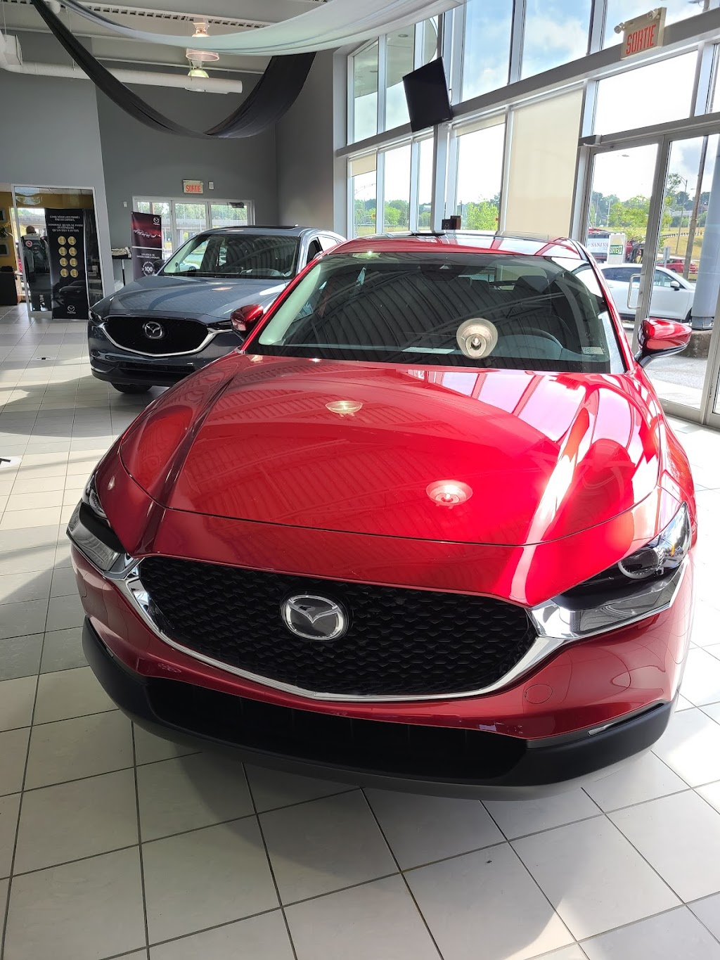 Léveillé Mazda Laval | 1625 Boul Saint-Martin Est, Laval, QC H7G 4R4, Canada | Phone: (450) 669-7075
