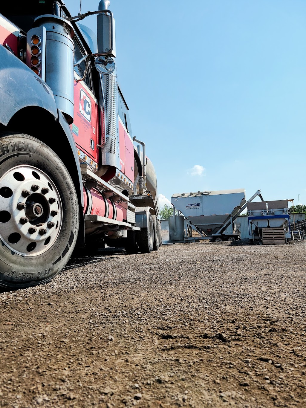Tow N Go Concrete | 25 Niagara Stone Rd, Niagara-on-the-Lake, ON L0S 1J0, Canada | Phone: (905) 651-2001